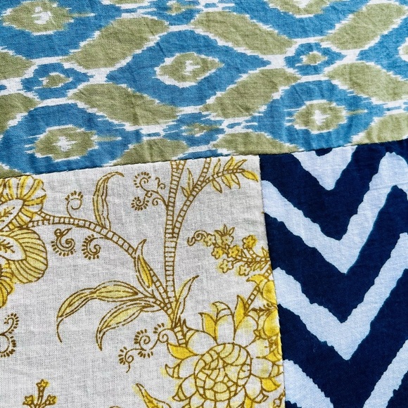 New Vibrant Unique Quilted Colorful Patchwork Tote Bag Sturdy Construction - Picture 13 of 14